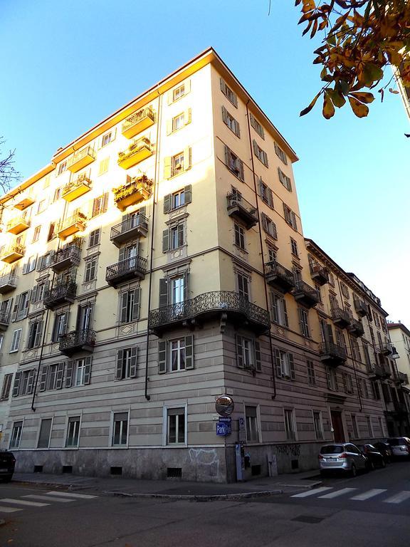 La Petite Lägenhet Turin Exteriör bild